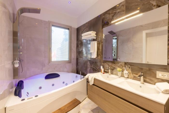Hotel Mondial Rimini Eksteriør billede