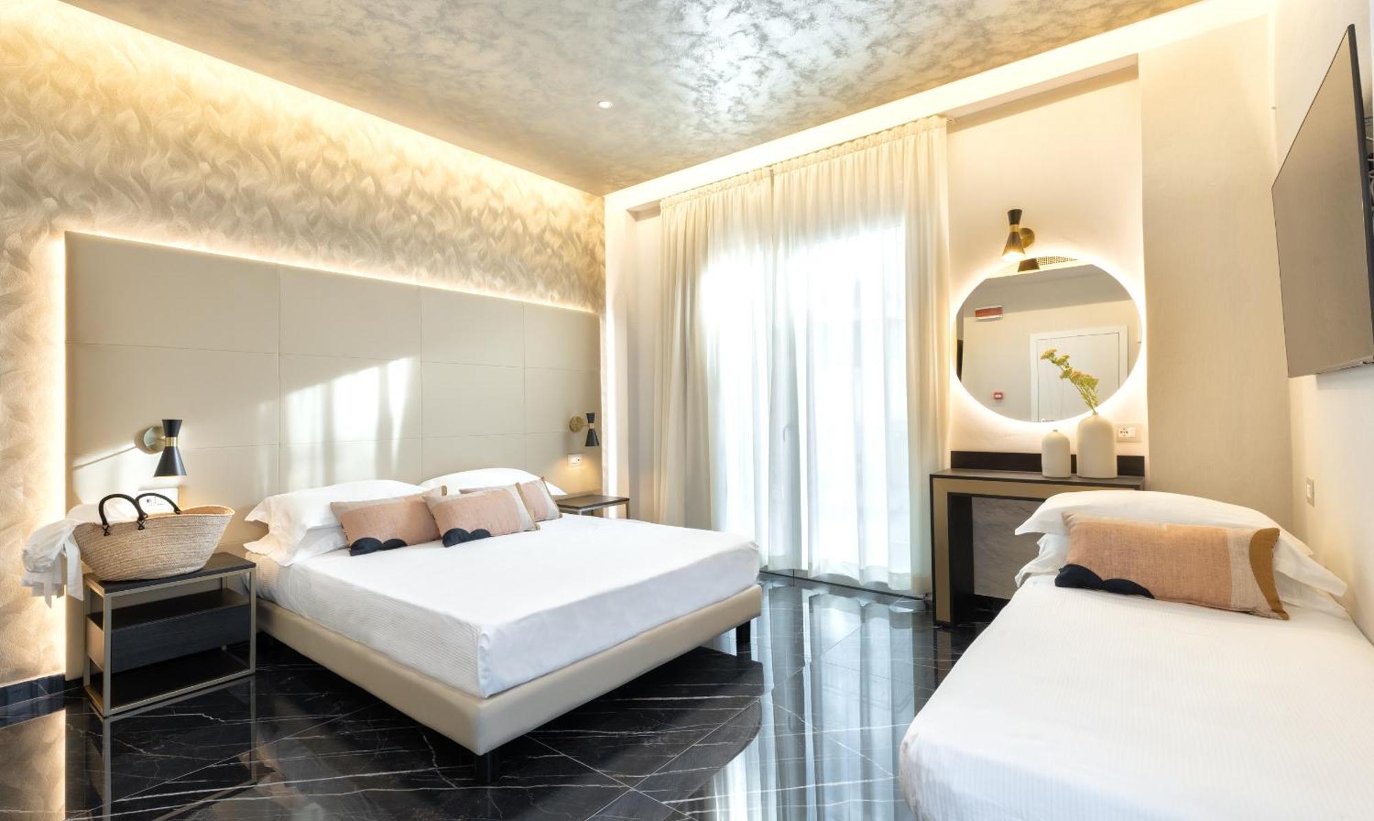 Hotel Mondial Rimini Eksteriør billede